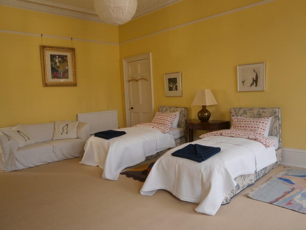 Winter Cherry Bed & Breakfast Edimburgo Quarto foto
