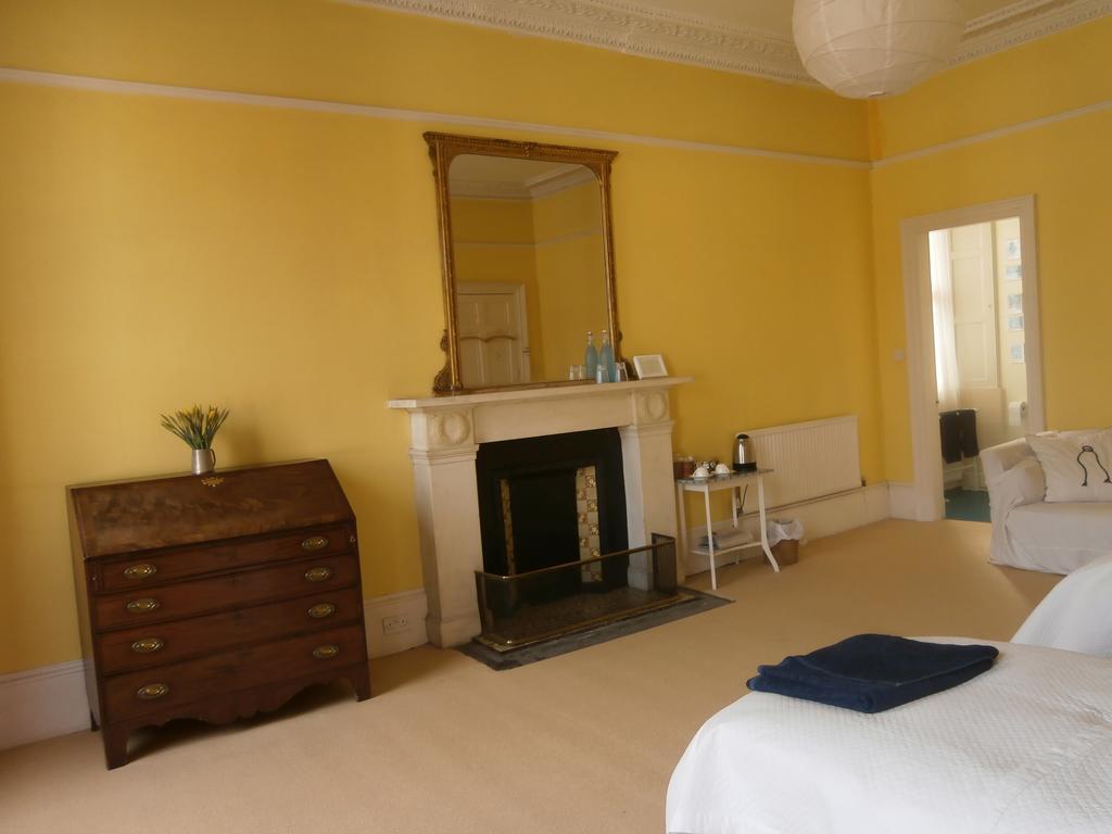 Winter Cherry Bed & Breakfast Edimburgo Quarto foto