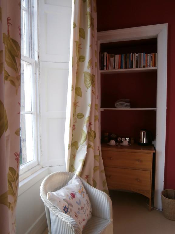 Winter Cherry Bed & Breakfast Edimburgo Quarto foto