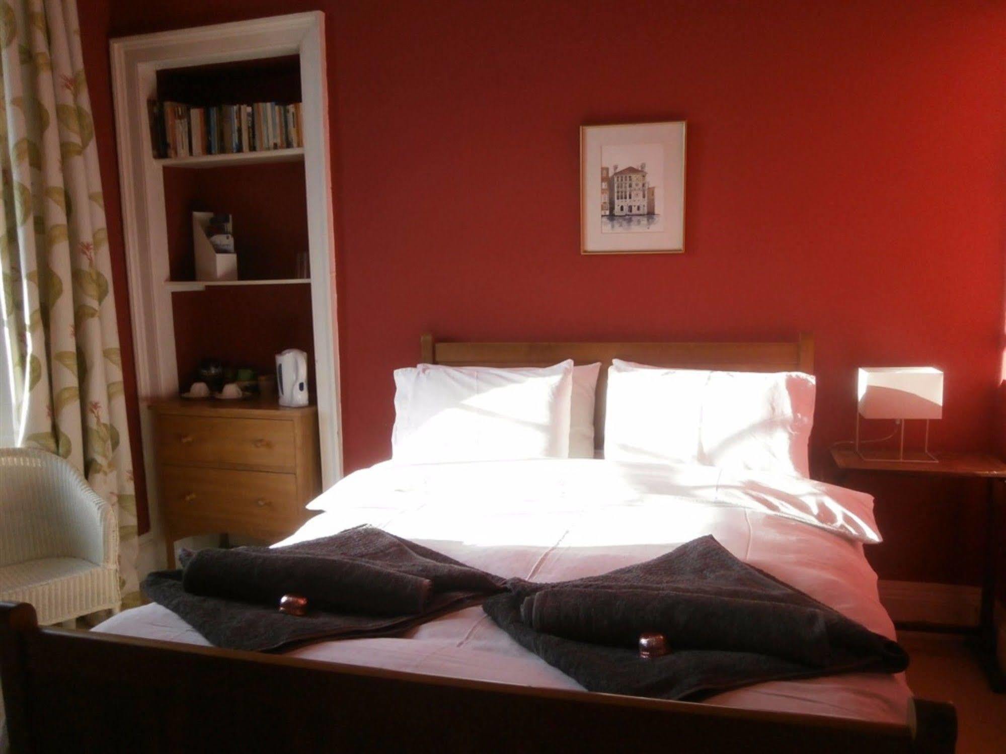 Winter Cherry Bed & Breakfast Edimburgo Exterior foto